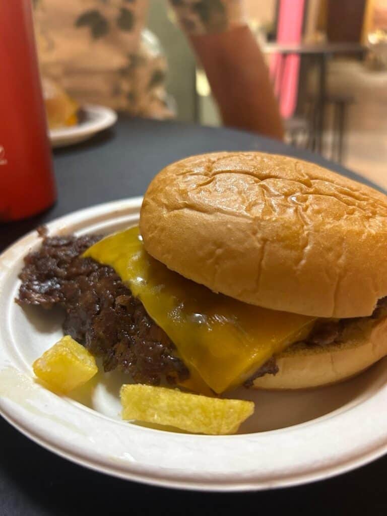 Smashed cheeseburger at Bunny in Seville